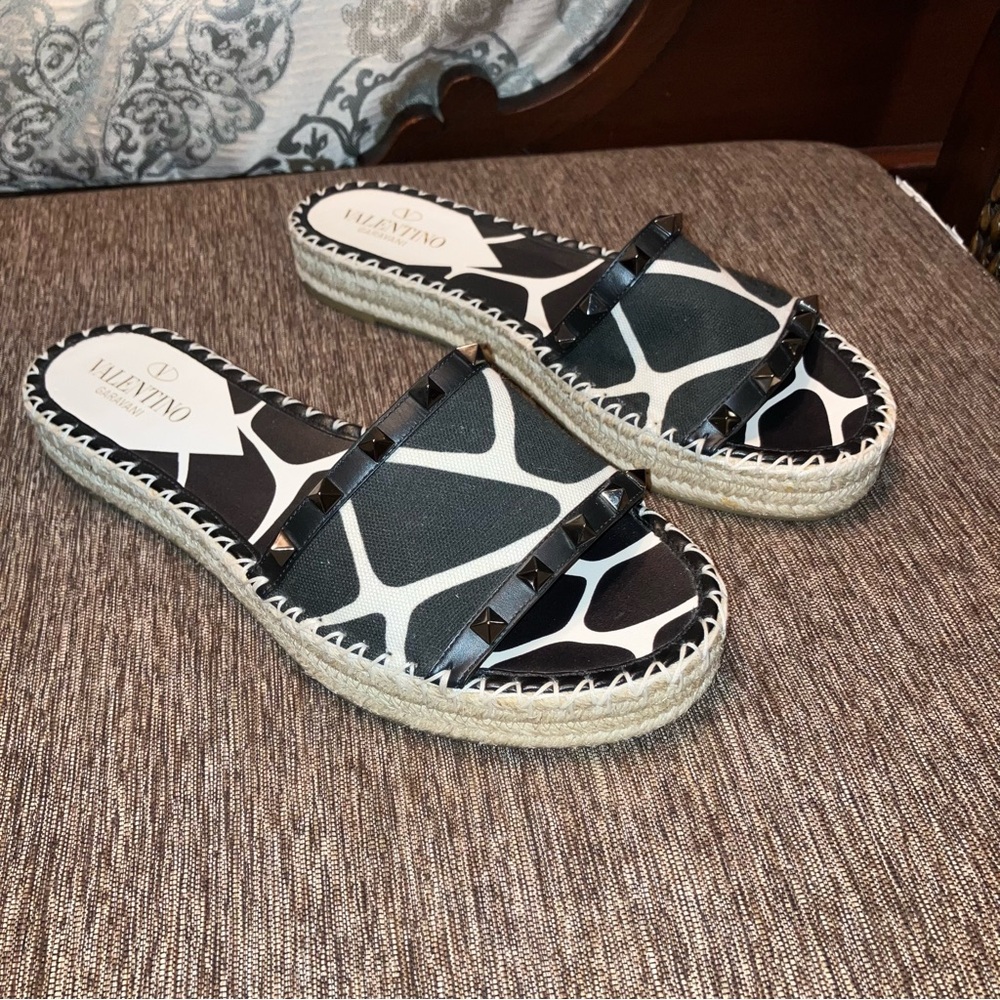 VALENTINO GARAVANI Rockstud Slides 1966 Giraffe ESPADRILLE - Sz 9 (EU 39) Italy - Picture 2 of 16